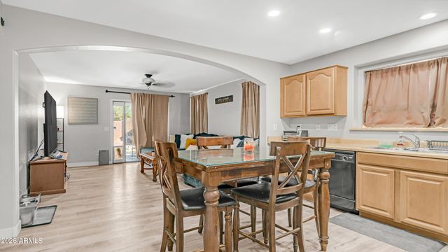 1740 E KELSI Avenue, San Tan Valley, AZ 85140