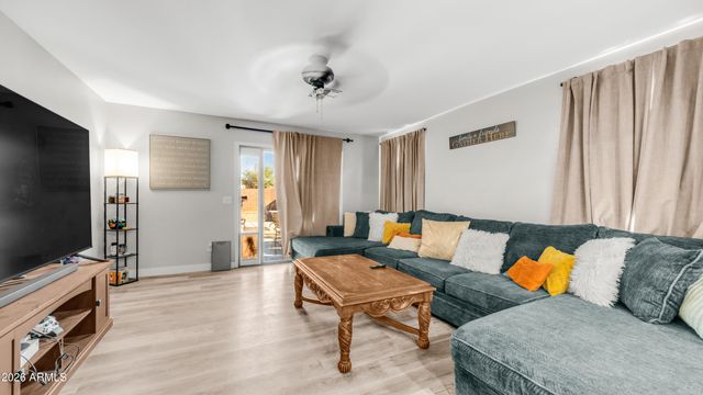 1740 E KELSI Avenue, San Tan Valley, AZ 85140