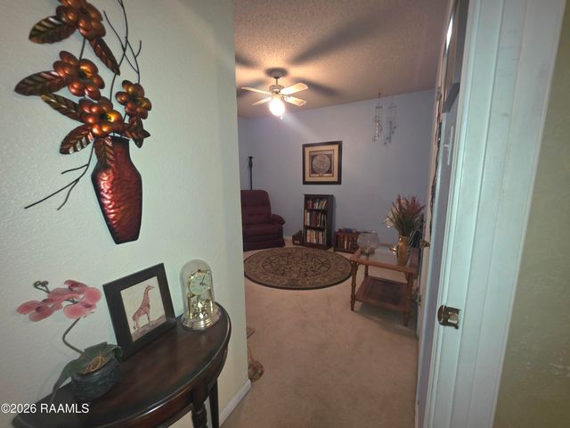 200 Cottonwood Drive, Lafayette, LA 70506