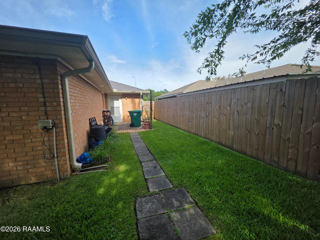 200 Cottonwood Drive, Lafayette, LA 70506