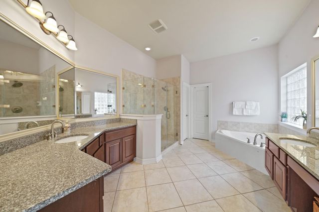 1619 Caledonia Trail, Sugar Land, TX 77479