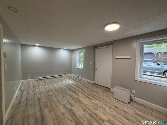 54 Monroe Street D-1, Branford, CT 06405