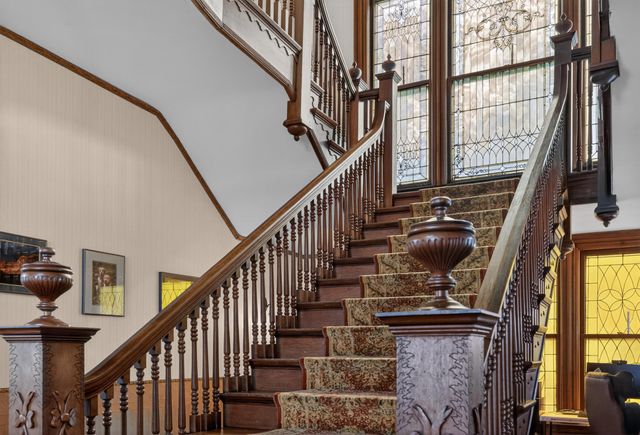229 W LEXINGTON Avenue, Danville, KY 40422