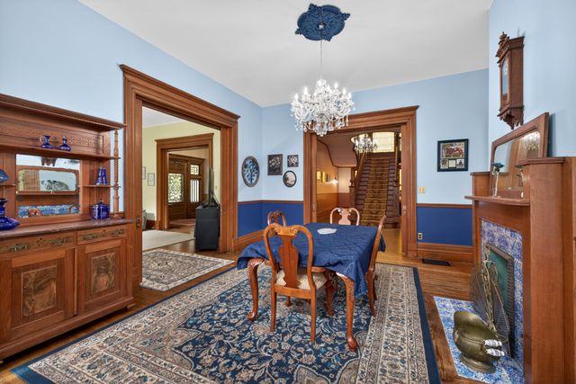 229 W LEXINGTON Avenue, Danville, KY 40422