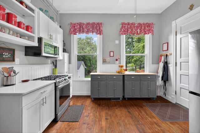 229 W LEXINGTON Avenue, Danville, KY 40422