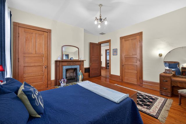 229 W LEXINGTON Avenue, Danville, KY 40422