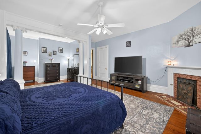 229 W LEXINGTON Avenue, Danville, KY 40422