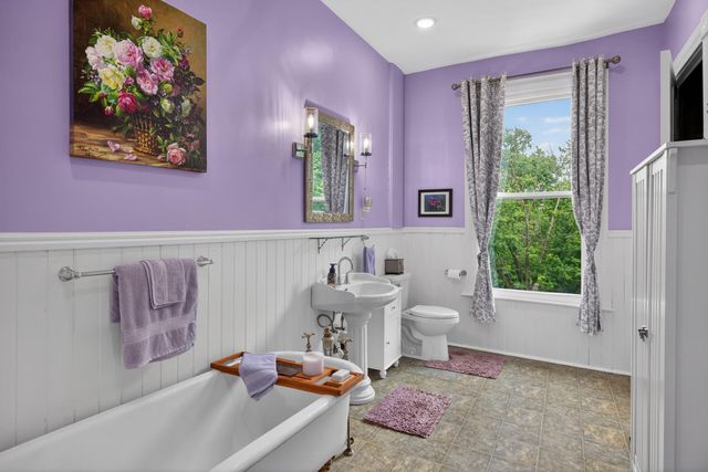 229 W LEXINGTON Avenue, Danville, KY 40422