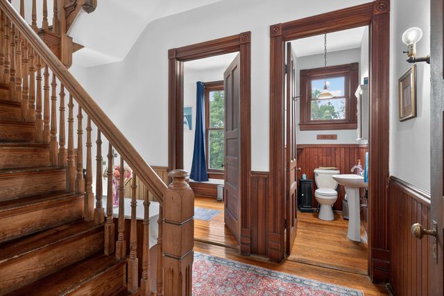 229 W LEXINGTON Avenue, Danville, KY 40422