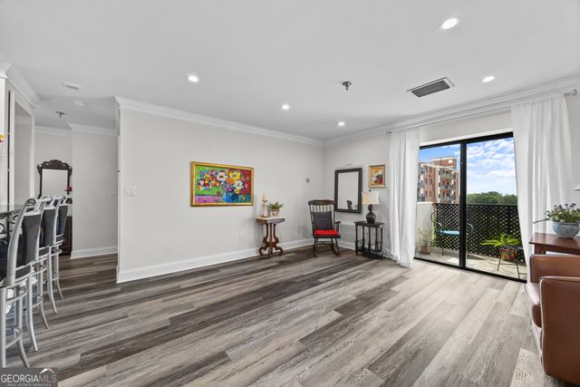 300 Johnson Ferry Road NE B812, Atlanta, GA 30328