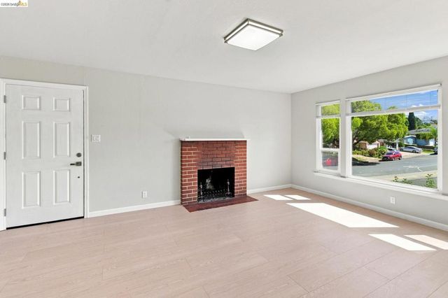 1151 Sereno Drive, Vallejo, CA 94589