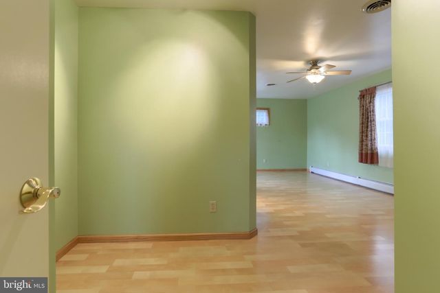 3065 W OAK ST, Lebanon, PA 17042