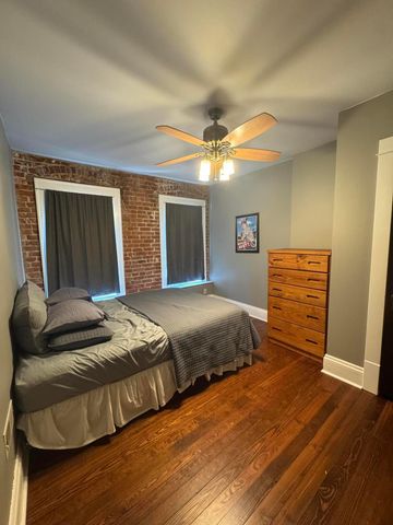 293 E Mithoff Street, Columbus, OH 43206