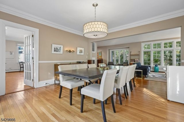 311 S Ridgewood Rd, South Orange Village Twp., NJ 07079