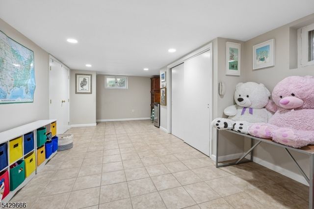 311 S Ridgewood Rd, South Orange Village Twp., NJ 07079