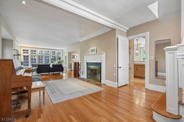 311 S Ridgewood Rd, South Orange Village Twp., NJ 07079