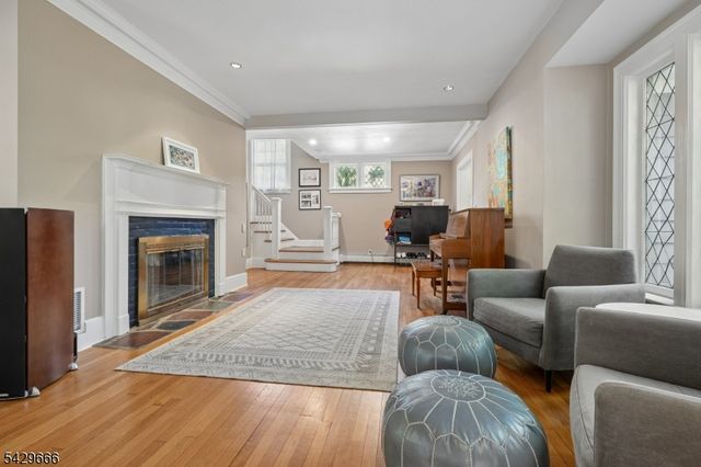 311 S Ridgewood Rd, South Orange Village Twp., NJ 07079