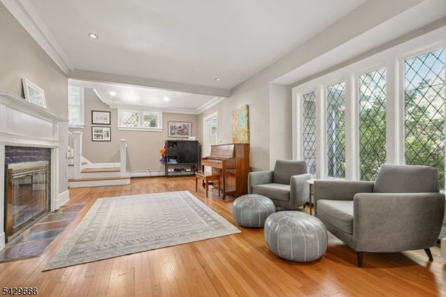 311 S Ridgewood Rd, South Orange Village Twp., NJ 07079