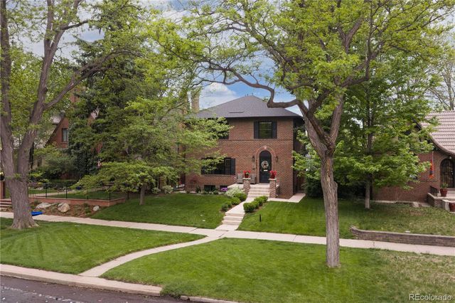4636 Montview Boulevard, Denver, CO 80207