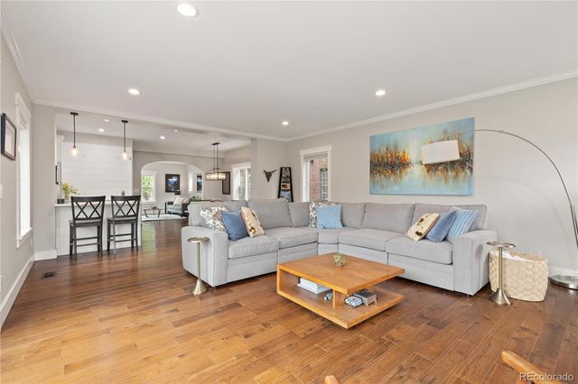 4636 Montview Boulevard, Denver, CO 80207