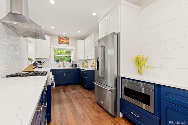 4636 Montview Boulevard, Denver, CO 80207