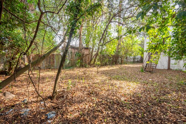 6 Poinsett Street, Charleston, SC 29403