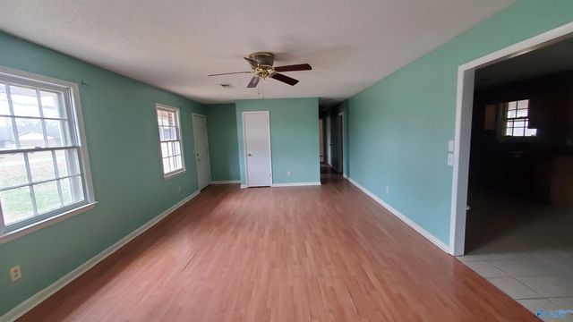 112 Tres Drive, Huntsville, AL 35811