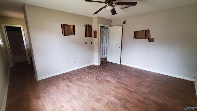 112 Tres Drive, Huntsville, AL 35811