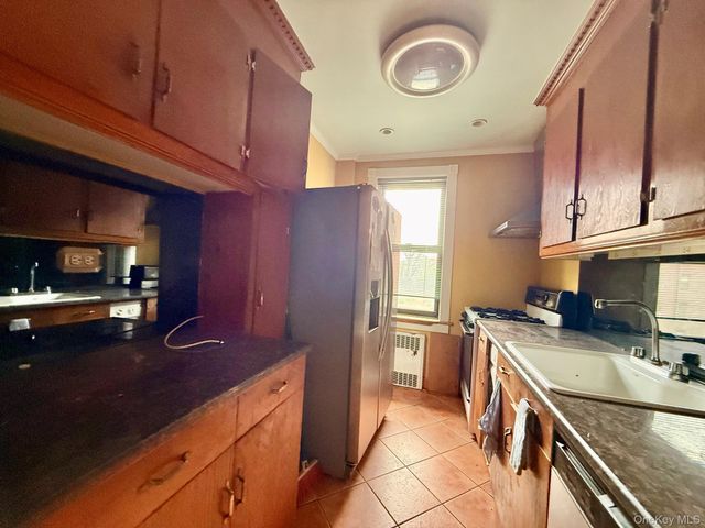 112-50 Northern Boulevard 3B, Corona, NY 11368