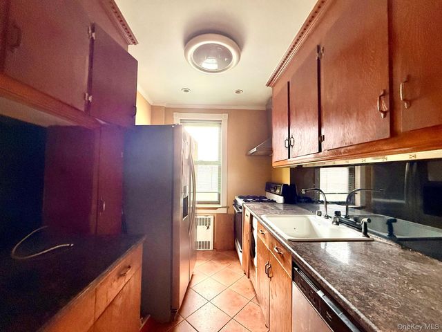 112-50 Northern Boulevard 3B, Corona, NY 11368