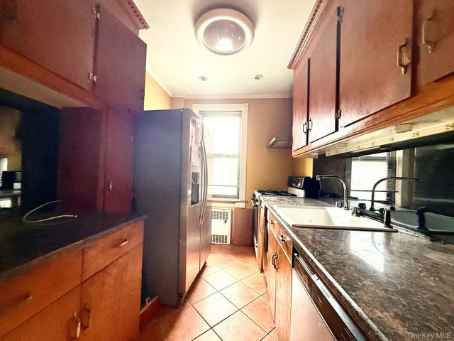 112-50 Northern Boulevard 3B, Corona, NY 11368