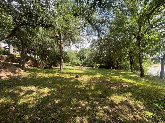 101 River View Road, Millsap, TX 76066