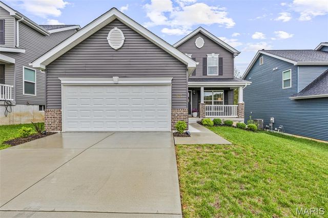 3127 White Pine Drive, Imperial, MO 63052