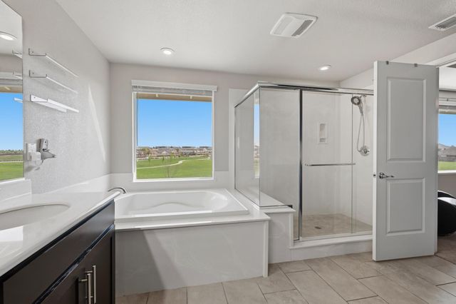 2012 Van Ruiten Dr, Lodi, CA 95242