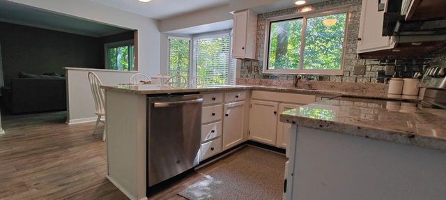 2084 Lakelyn Court, Crescent Springs, KY 41017