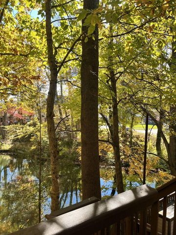 2084 Lakelyn Court, Crescent Springs, KY 41017