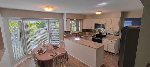 2084 Lakelyn Court, Crescent Springs, KY 41017