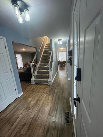 2084 Lakelyn Court, Crescent Springs, KY 41017