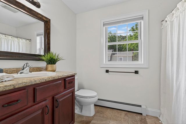 75 McDuffie Street, Manchester, NH 03102