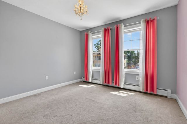75 McDuffie Street, Manchester, NH 03102