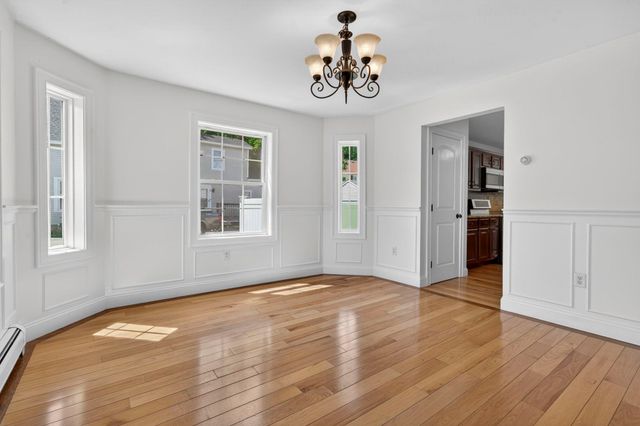 75 McDuffie Street, Manchester, NH 03102