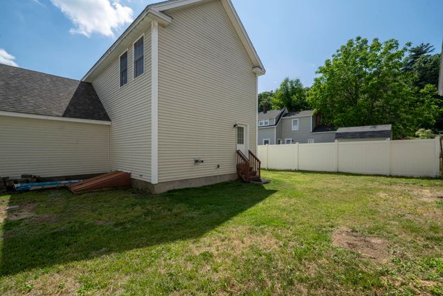 75 McDuffie Street, Manchester, NH 03102