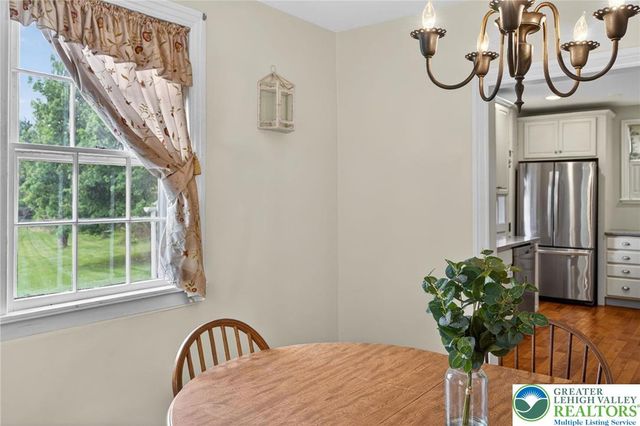 5686 Cetronia Road, Upper Macungie Twp, PA 18106
