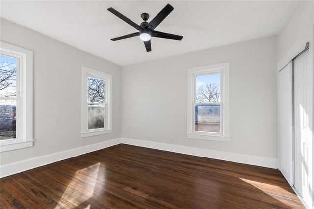 712 Seneca Street, Leavenworth, KS 66048