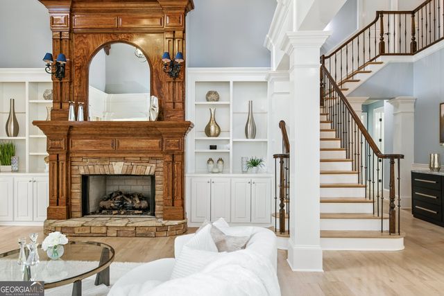 6225 Random Winds Bluff, Gainesville, GA 30506