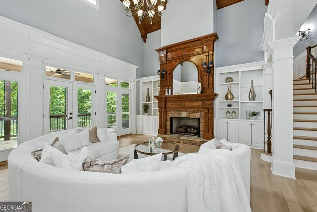 6225 Random Winds Bluff, Gainesville, GA 30506