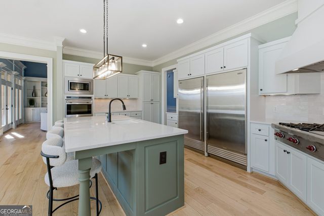 6225 Random Winds Bluff, Gainesville, GA 30506