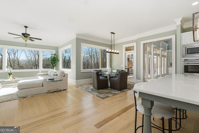 6225 Random Winds Bluff, Gainesville, GA 30506