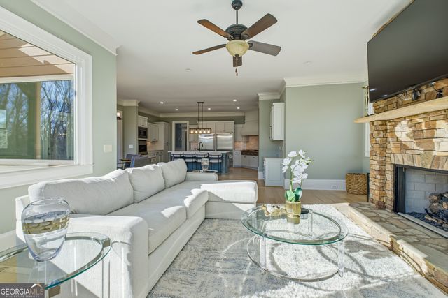 6225 Random Winds Bluff, Gainesville, GA 30506