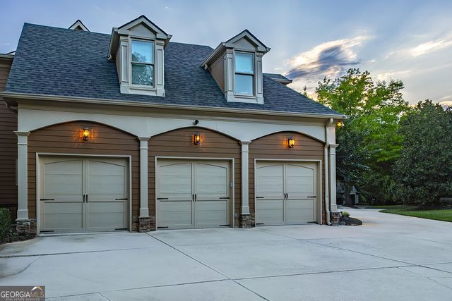 6225 Random Winds Bluff, Gainesville, GA 30506